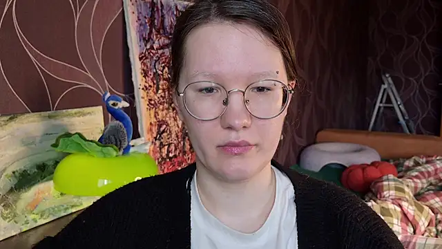 MiriamOr online show from April 25, 8:28 am