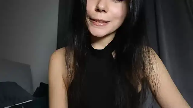 HoneyHaven  online show from March 8, 10:35 pm