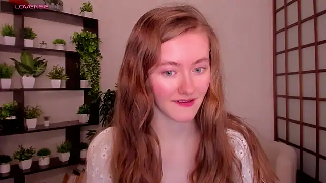 Snapshot of KateCuddle chatting on October 22, 2:49 am KateCuddle online show from October 22, 2:49 am