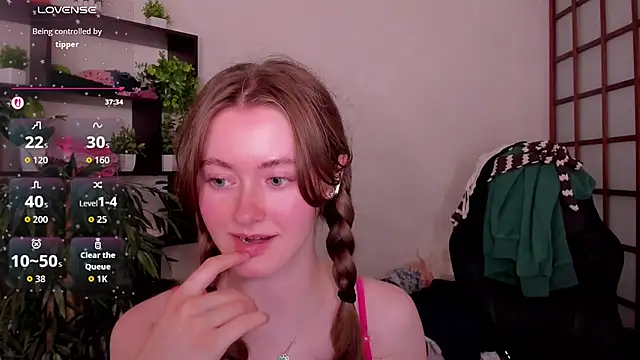 KateCuddle online show from July 9, 7:44 am