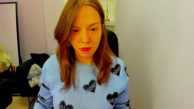 Persephoni online show from April 14, 8:53 pm