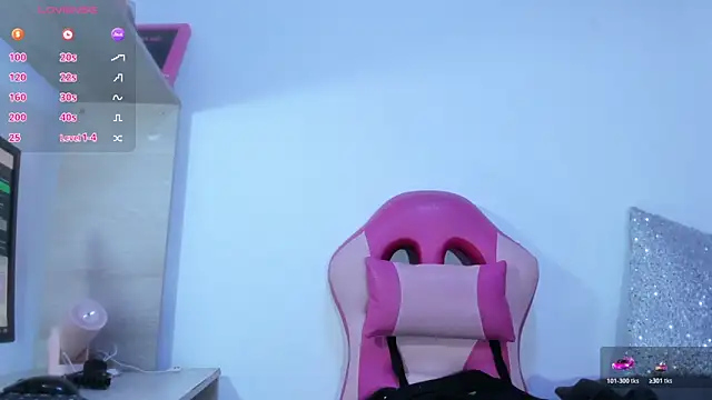 lucy beatifull online show from February 12, 11:34 am