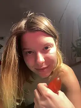 Snapshot of kimczii chatting on October 10, 8:41 am kimczii online show from October 10, 8:41 am