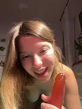 Snapshot of kimczii chatting on October 2, 6:51 am kimczii online show from October 2, 6:51 am