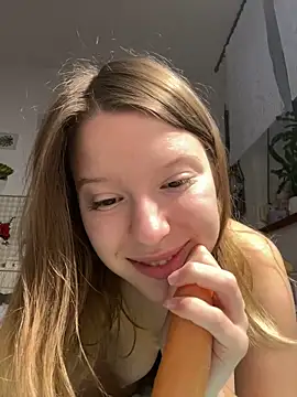 kimczii online show from March 25, 8:06 am