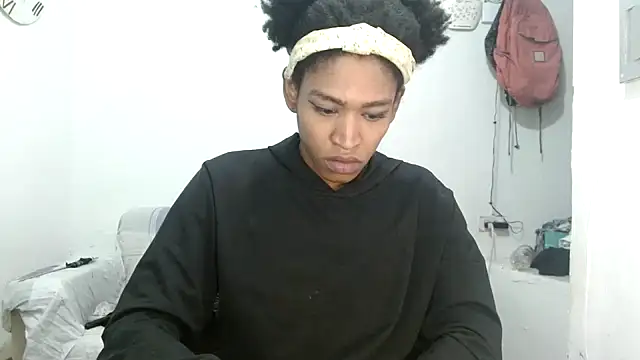 angelamarie1 online show from October 1, 10:53 am