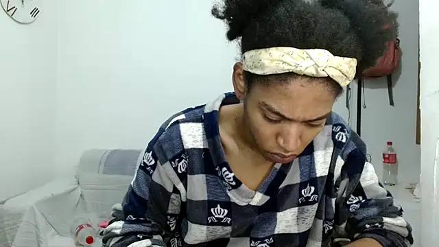 angelamarie1 online show from October 15, 11:02 am