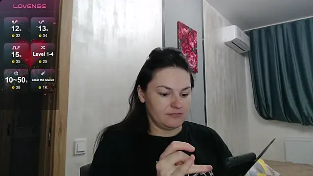 Stacy Davice online show from October 19, 4:14 am