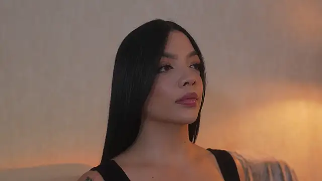 sarah hiill online show from March 26, 11:17 pm