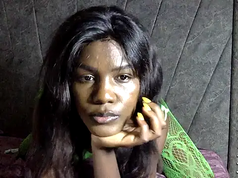 Snapshot of HarlotyQueen chatting on September 21, 9:13 pm HarlotyQueen online show from September 21, 9:13 pm