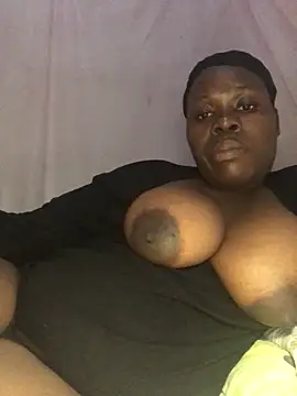 sweett shaley online show from November 10, 9:43 pm