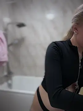 pinkstar  online show from March 5, 6:31 am