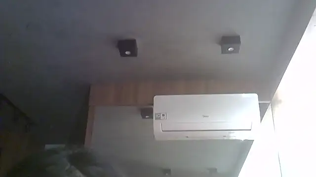 Skinny-Kitten online show from April 12, 3:04 pm