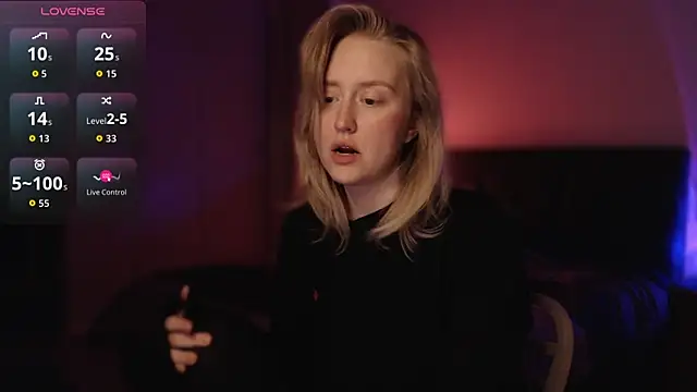 iilovetomatoes online show from February 25, 10:08 pm