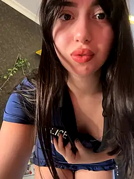 Tasty Nora online show from December 19, 5:32 am