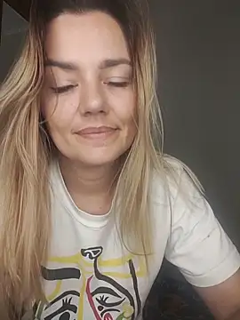 KrissSexi online show from October 27, 4:46 pm