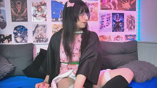 Snapshot of snowblack_ chatting on September 24, 5:34 pm snowblack online show from September 24, 5:34 pm
