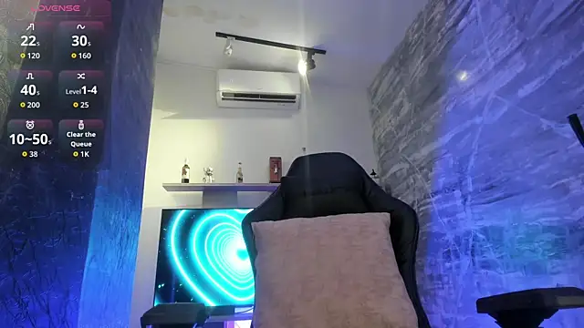 LunaBaker-1 online show from September 16, 8:17 pm