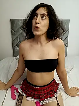 MIYESSI online show from November 24, 8:33 pm