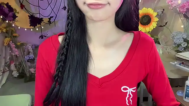 Snapshot of Your-Sunshine chatting on October 18, 6:10 pm Your-Sunshine online show from October 18, 6:10 pm