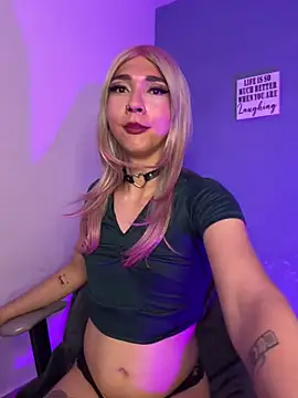 sofi elfqueen online show from May 15, 11:51 pm