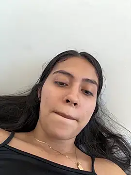 Snapshot of Sophie__Foxxx chatting on October 5, 3:06 pm Sophie Foxxx online show from October 5, 3:06 pm