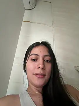 Sophie  Foxxx online show from April 18, 10:53 pm