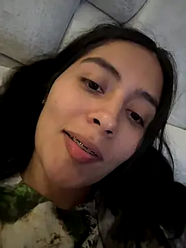 Snapshot of Sophie__Foxxx chatting on October 6, 10:36 pm Sophie Foxxx online show from October 6, 10:36 pm