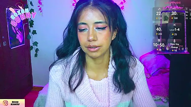 Roxanbunny1 online show from January 7, 3:04 pm