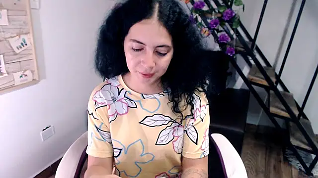 samantha baby  online show from February 13, 2:13 am