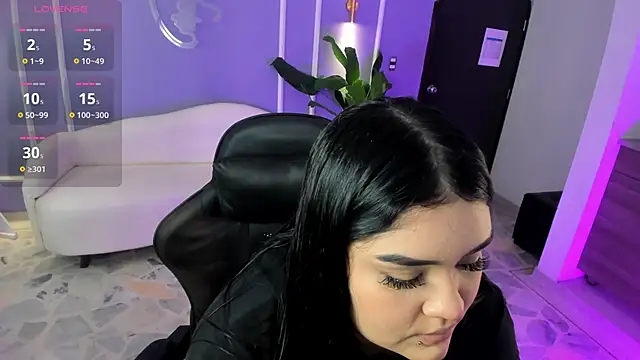 martinasaez online show from September 8, 8:08 pm