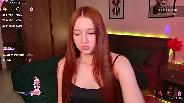 EleanorePeach online show from April 15, 4:40 pm