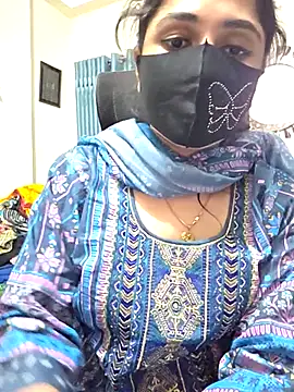 Suvosri online show from March 4, 7:53 pm