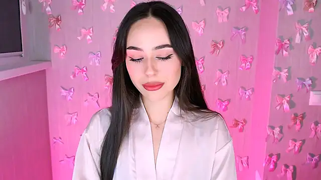 EmiliEliott online show from November 4, 12:37 am