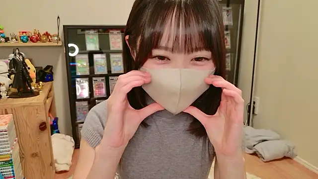 Snapshot of HIKARI_x0 chatting on October 21, 2:21 pm HIKARI x0 online show from October 21, 2:21 pm