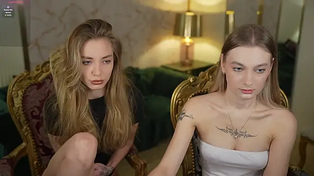 Snapshot of Kisasolo chatting on October 29, 8:00 pm Kisasolo online show from October 29, 8:00 pm