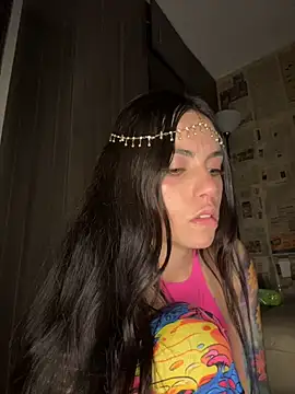 i am nina  online show from April 7, 5:42 am