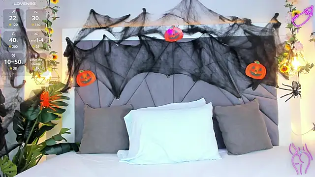 KiarhaTrixie online show from October 28, 3:12 am