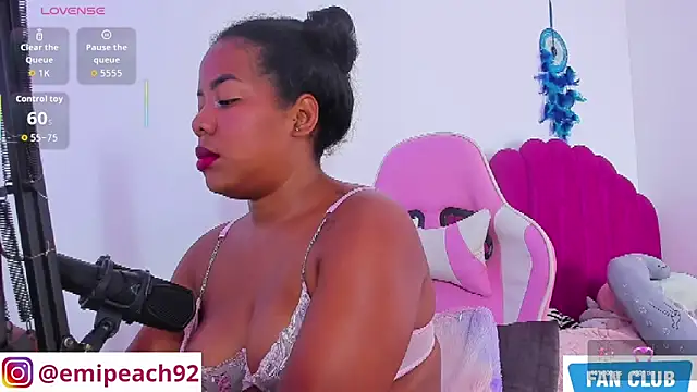 samanthaabloom online show from April 7, 1:13 pm