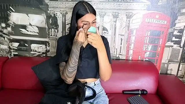 Taly Fox online show from May 13, 2:56 pm