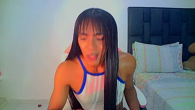 carmen14 online show from May 31, 5:13 am