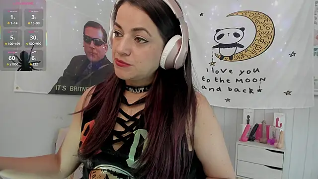 Snapshot of LovelyAzucena chatting on September 26, 3:31 pm LovelyAzucena online show from September 26, 3:31 pm