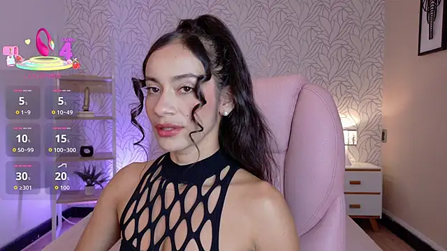 ayy falcon online show from June 6, 8:04 pm