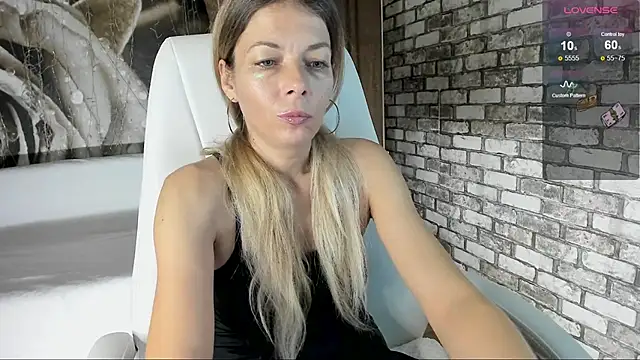 Eva Melow online show from October 6, 3:29 pm