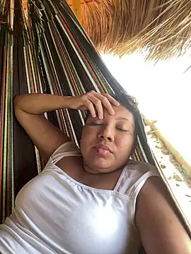 Dellyyymusic online show from March 27, 8:42 pm