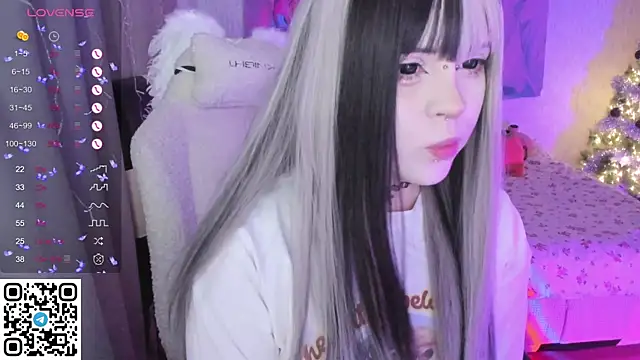 SelenaCute online show from December 16, 7:14 am