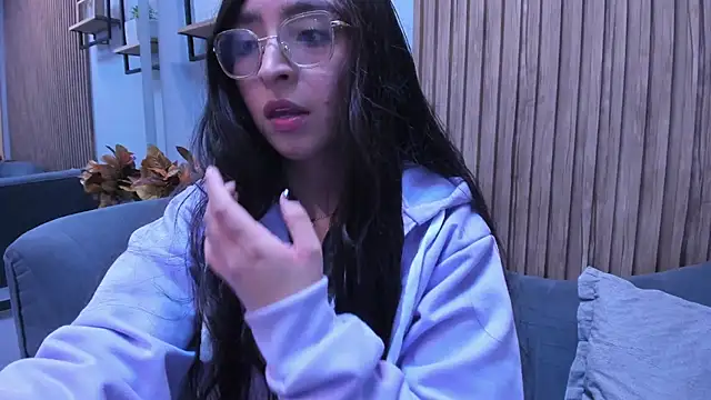 Eva Macalliter online show from September 13, 3:36 am