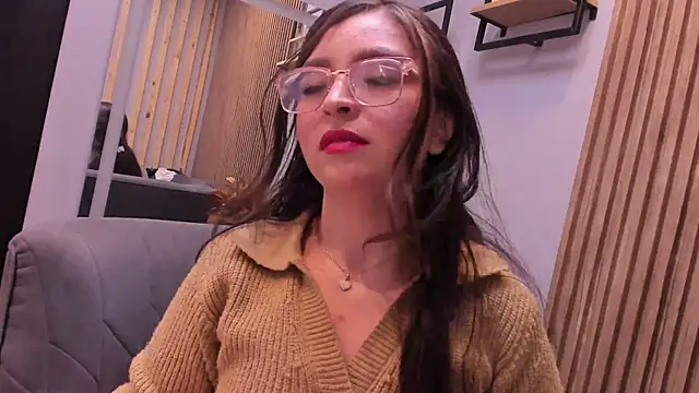 Eva Macalliter online show from October 19, 4:03 am