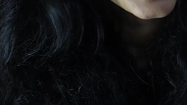 -AyeshaSinghania- online show from September 20, 9:51 am