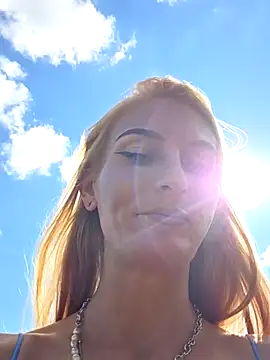 LessiaMia online show from August 2, 2:20 pm